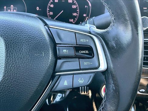 Used 2022 Honda Accord Sport image 18