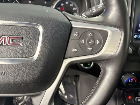 Used 2020 GMC Terrain SLT image 13