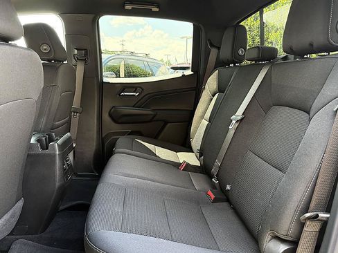 Used 2026 Chevrolet Colorado LT w/ Advanced Trailering Package AWD/4WD image 9