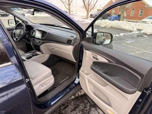 Certified 2022 Honda Ridgeline RTL-E image 16