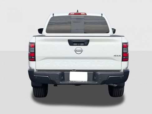 New 2026 Nissan Frontier S image 4