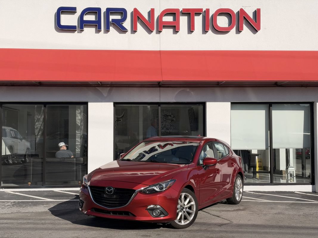 Used 2016 MAZDA MAZDA3 s Grand Touring w/ Technology Package FWD image 2