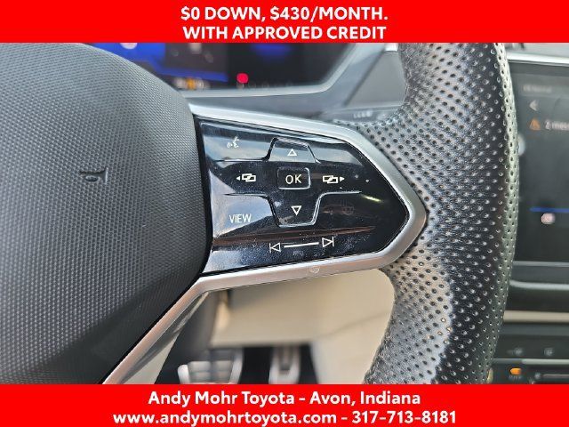 Used 2022 Volkswagen Tiguan SE R-Line AWD/4WD image 16