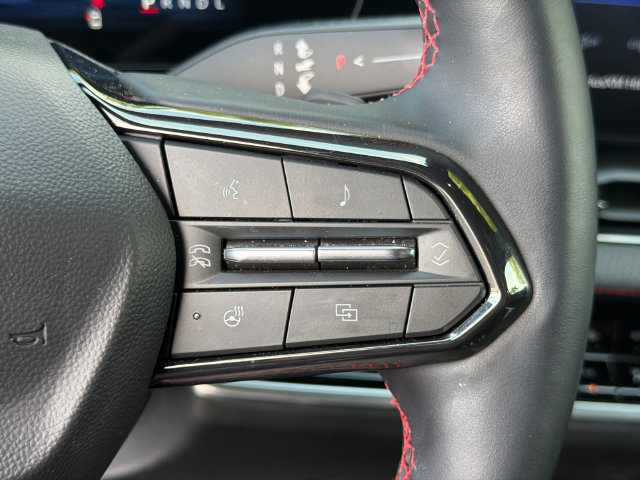 Used 2026 Chevrolet Equinox RS w/ Convenience Package III AWD/4WD image 26