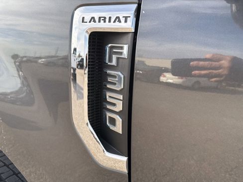 Used 2018 Ford F350 Lariat w/ Lariat Ultimate Package image 13