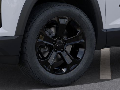 New 2027 Chevrolet Equinox LT w/ Safety and Technology Package AWD/4WD image 33