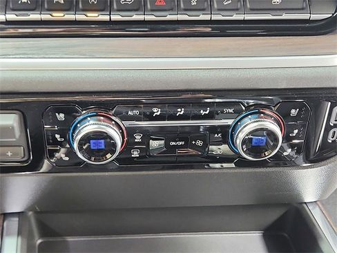 New 2026 GMC Sierra 1500 SLT w/ SLT Premium Plus Package image 36