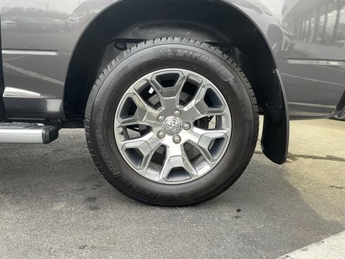 Used 2017 RAM 1500 Limited image 35