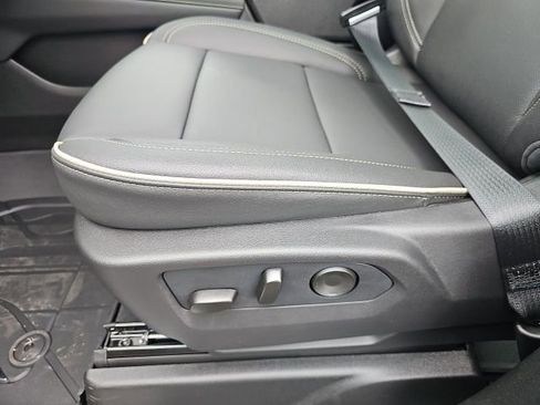 New 2026 Chevrolet Suburban Premier w/ Sun And Tow Package image 25