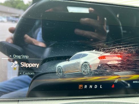 Used 2024 Ford Mustang Premium image 25