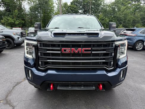 Used 2022 GMC Sierra 2500 AT4 w/ Snow Plow Prep/Camper Package AWD/4WD image 8