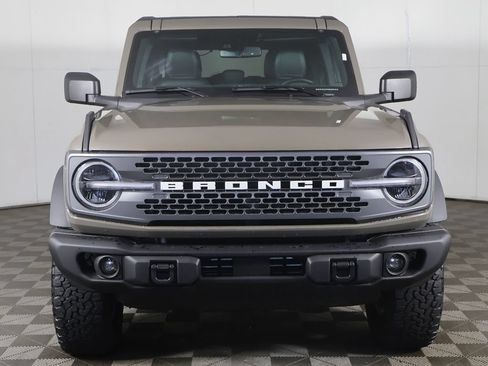 Used 2025 Ford Bronco Badlands AWD/4WD image 11