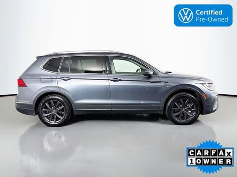Used 2024 Volkswagen Tiguan SE image 8
