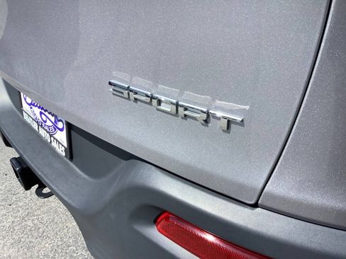 Used 2017 Jeep Cherokee Sport w/ Trailer Tow Group AWD/4WD image 26