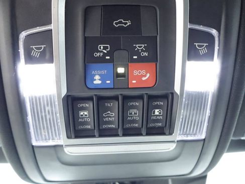 Used 2019 RAM 1500 Limited AWD/4WD image 30