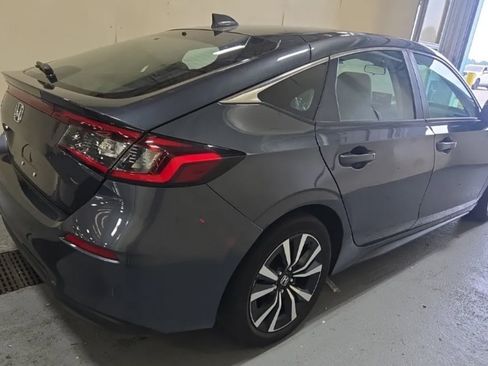 Used 2023 Honda Civic EX-L image 2