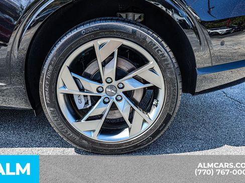 Used 2024 Genesis Electrified GV70 Advanced image 18