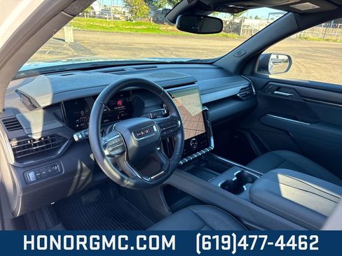 Used 2025 GMC Acadia AT4 w/ LPO, Floor Liner Package image 11