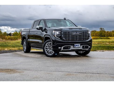 Used 2023 GMC Sierra 1500 Denali Ultimate image 44