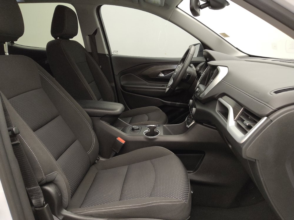 Used 2023 GMC Terrain SLE w/ Elevation Edition FWD image 21