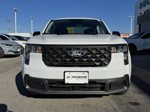 New 2025 Ford Maverick XLT w/ XLT Luxury Package image 31