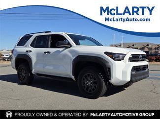 Used 2025 Toyota 4Runner SR5 video 1