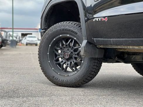 Used 2021 GMC Sierra 1500 AT4 AWD/4WD image 13