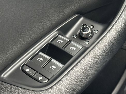 Used 2019 Audi Q7 3.0T Prestige w/ Prestige Package image 40