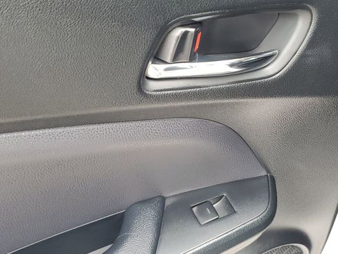 Used 2022 Toyota Prius Prime XLE image 45