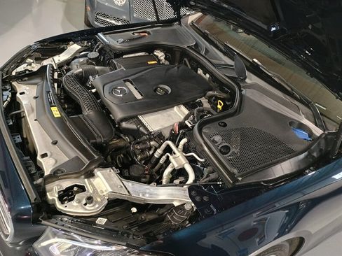 Used 2017 Mercedes-Benz E 300 4MATIC image 46