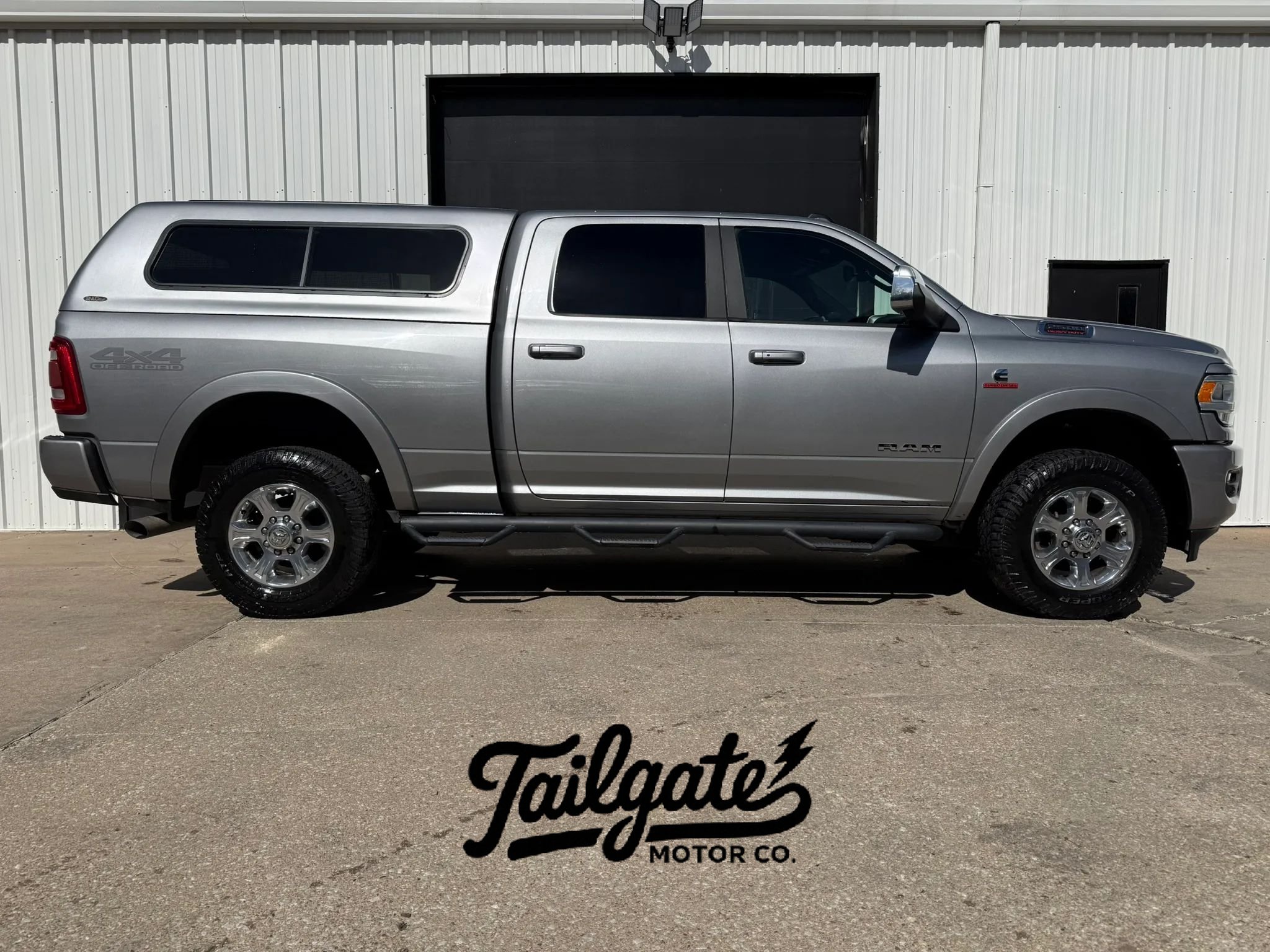 Used 2020 RAM 2500 Laramie AWD/4WD image 1