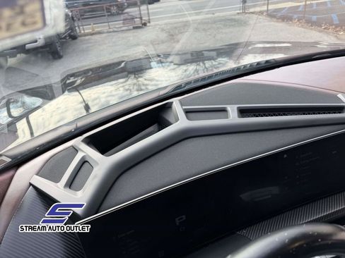 Used 2023 BMW XM image 54