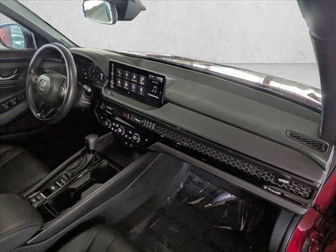 Used 2024 Honda Accord Sport image 22