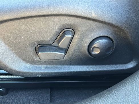 Certified 2022 Jeep Renegade Trailhawk image 19