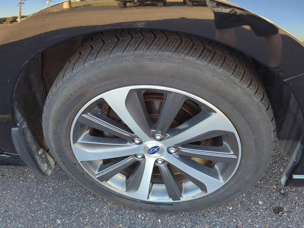 Used 2018 Subaru Legacy 2.5i Limited AWD/4WD image 9
