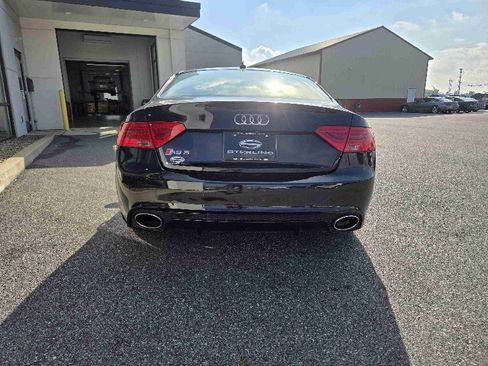 Used 2013 Audi RS 5 Coupe w/ Audi MMI Navigation Plus Pkg image 4