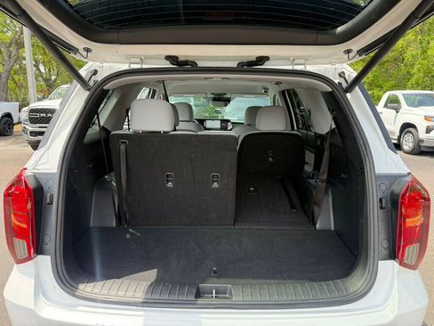 Used 2025 Hyundai Palisade SEL image 9