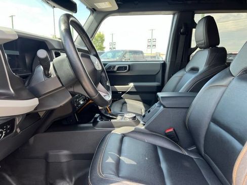 Used 2023 Ford Bronco Badlands AWD/4WD image 15
