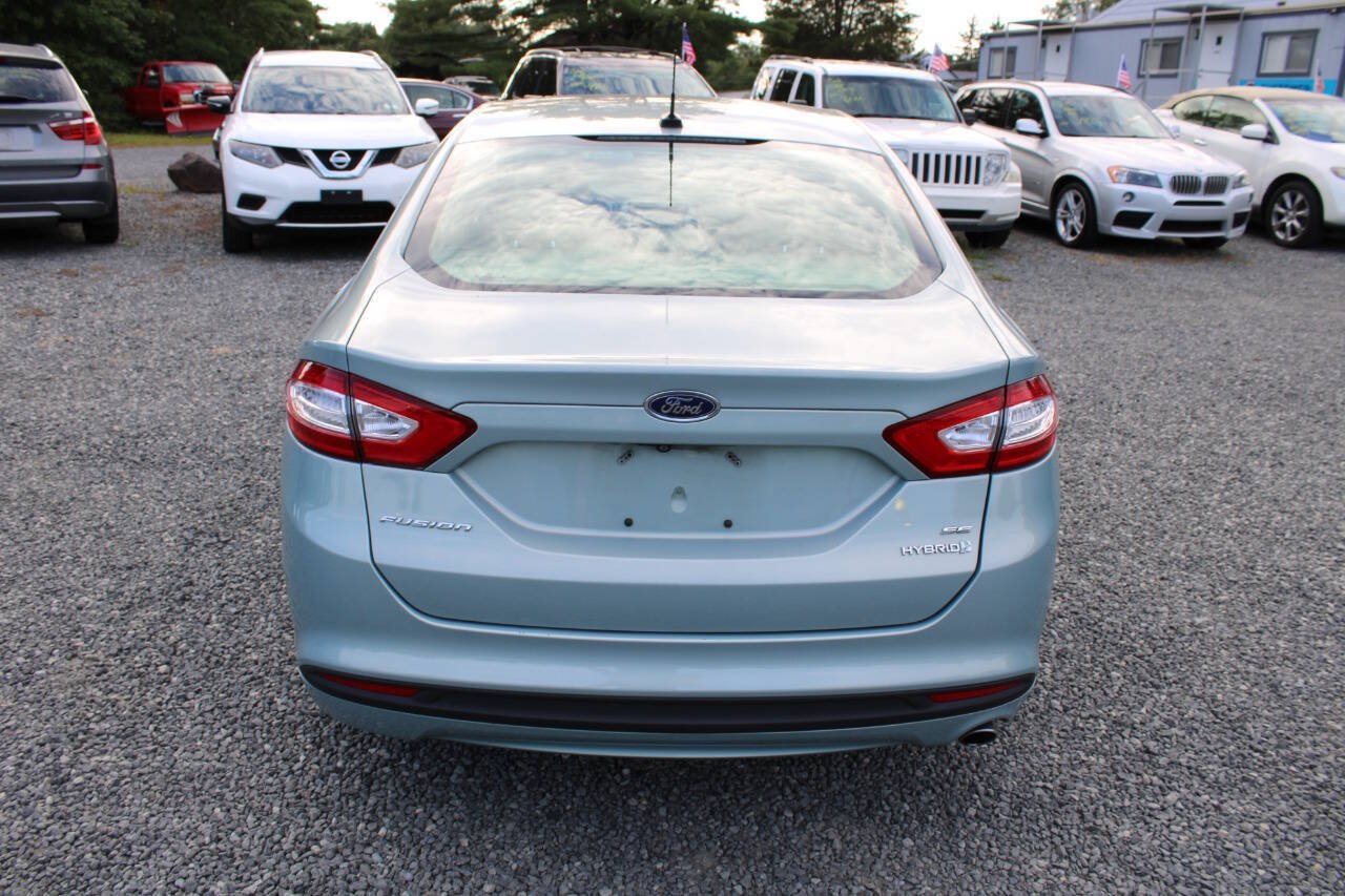 Used 2014 Ford Fusion SE w/ Equipment Group 502A FWD image 8