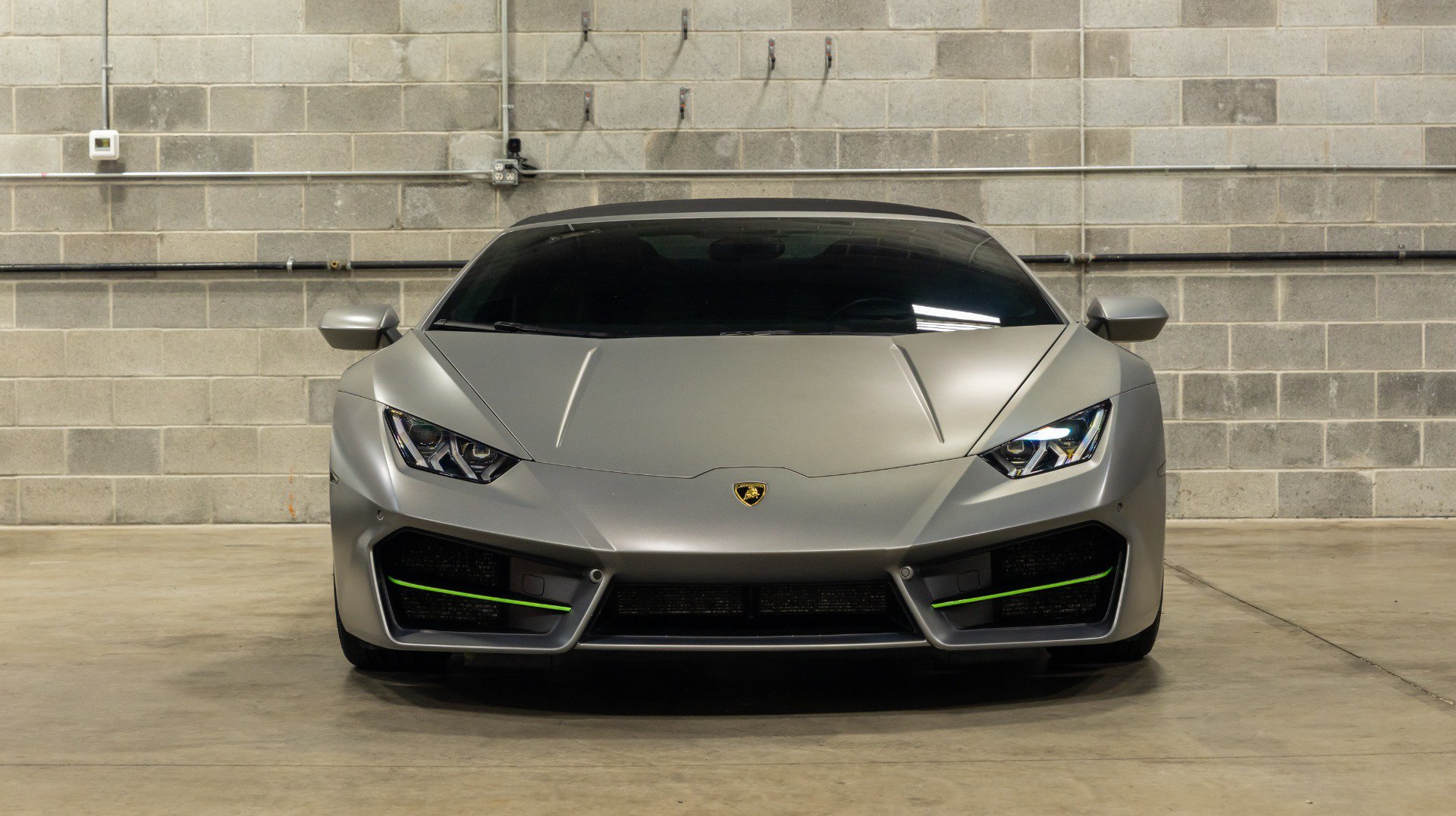 Used 2017 Lamborghini Huracan LP 580-2 RWD image 4