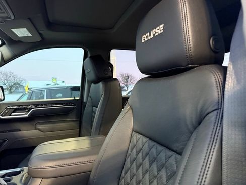 New 2026 GMC Sierra 1500 Elevation w/ Elevation Premium Package AWD/4WD image 19