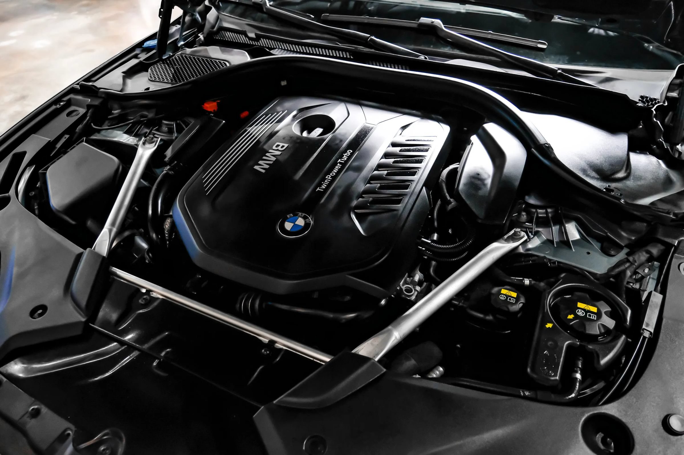 Used 2019 BMW 540i xDrive AWD/4WD image 50