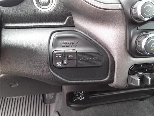 New 2024 RAM 3500 Tradesman w/ Chrome Appearance Group AWD/4WD image 10