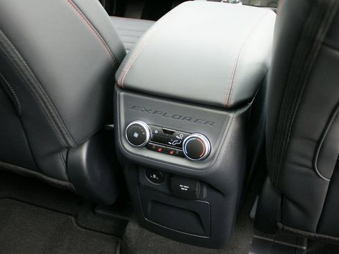 New 2026 Ford Explorer ST-Line w/ ST-Line Street Pack image 34