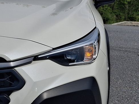 Certified 2024 Subaru Crosstrek 2.0i Premium AWD/4WD image 9