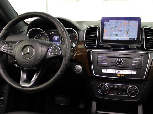 Used 2018 Mercedes-Benz GLS 450 4MATIC w/ Premium Package image 55