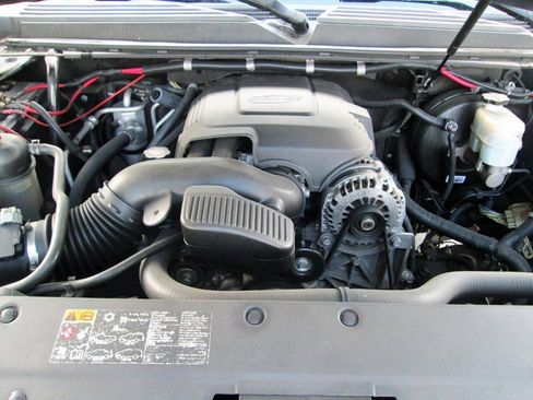 Used 2012 Chevrolet Tahoe 2WD image 13