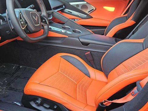 Used 2026 Chevrolet Corvette Stingray Premium Conv w/ Z51 Performance Package RWD image 17