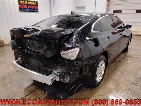 Used 2024 Chevrolet Malibu LS w/ LPO, Floor Liner Package image 3