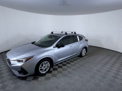 Used 2024 Subaru Impreza 2.0i image 3